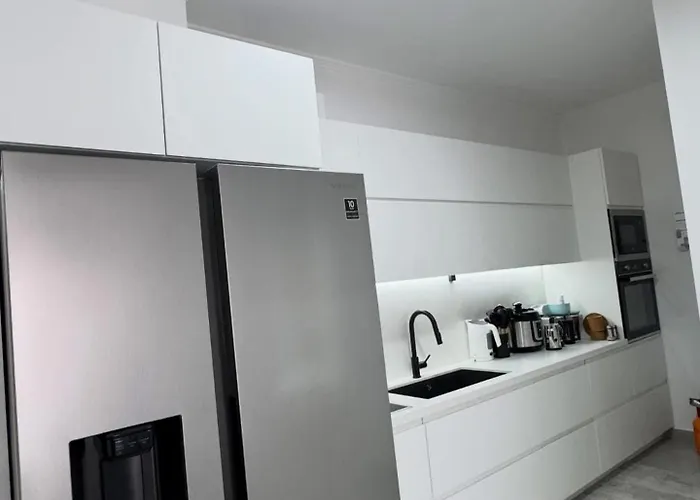 Modern & Bright With Everything Need Apartman *