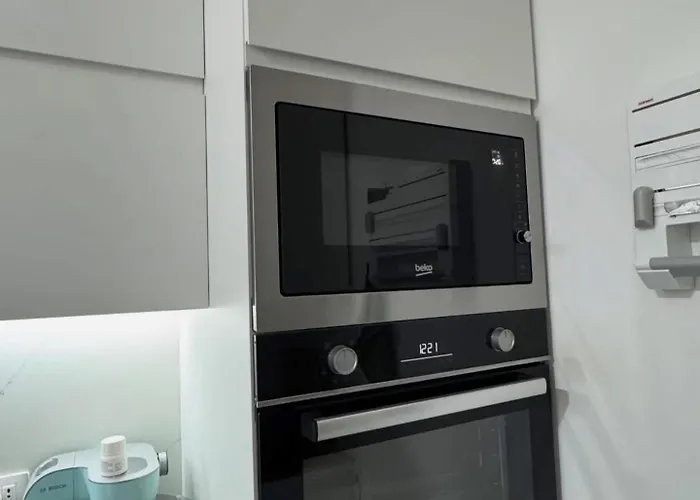 Modern & Bright With Everything Need Apartman